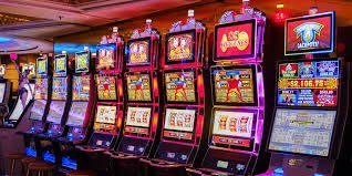 jonitogel resmi Bikini Paradise slot interface showing reels, pay-lines, and stake configuration